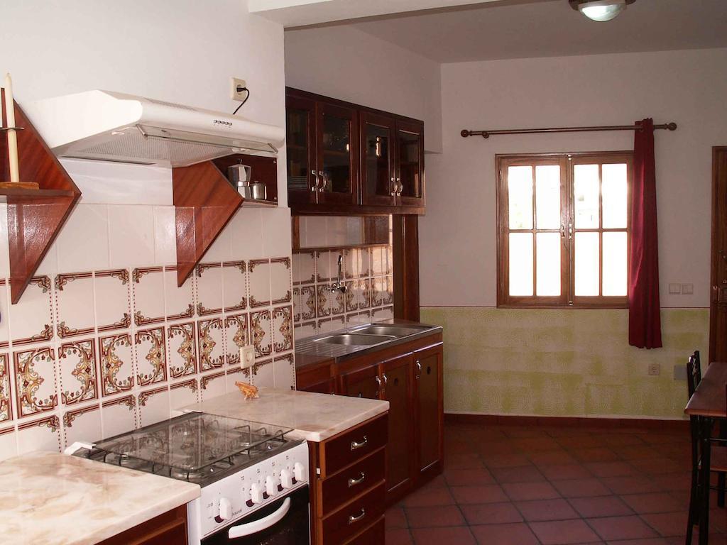 Edificio Magico Tarrafal (Sao Nicolau)